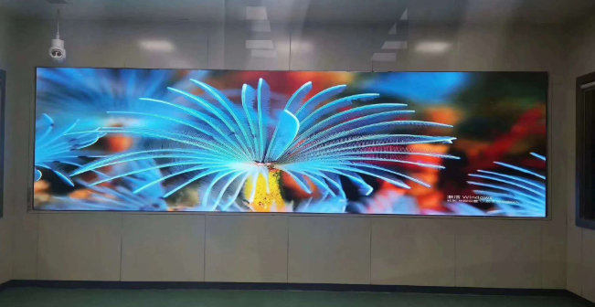 云南室內LED大屏幕特點