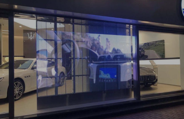 云南透明LED櫥窗屏